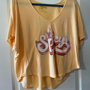 Spicy Crop Tee loose fitting